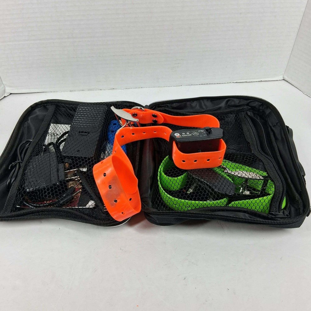 Aetertek AT-216 Dog Training‎ System 2-Collar Kit 550M Range Orange Green Case